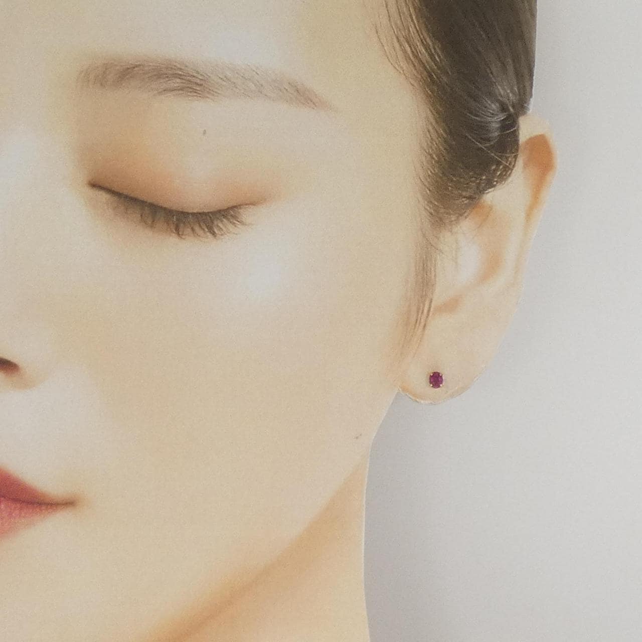 【新品】K18YG ルビー ピアス 0.30CT