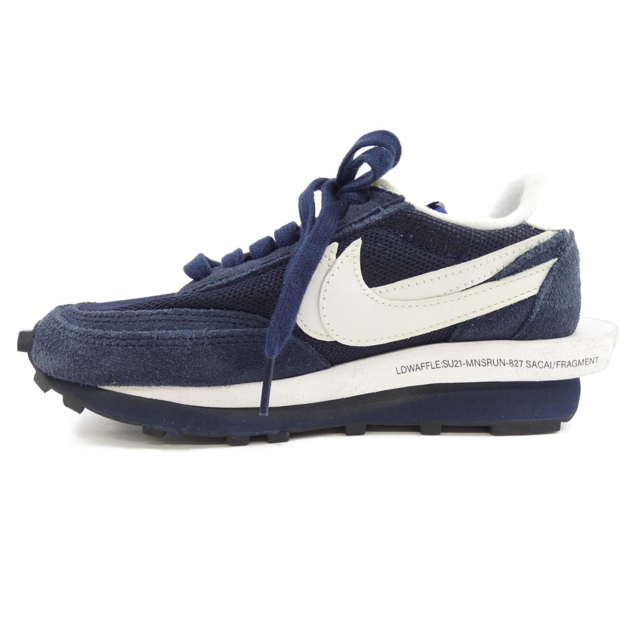 ナイキサカイ NIKE×SACAI スニーカー