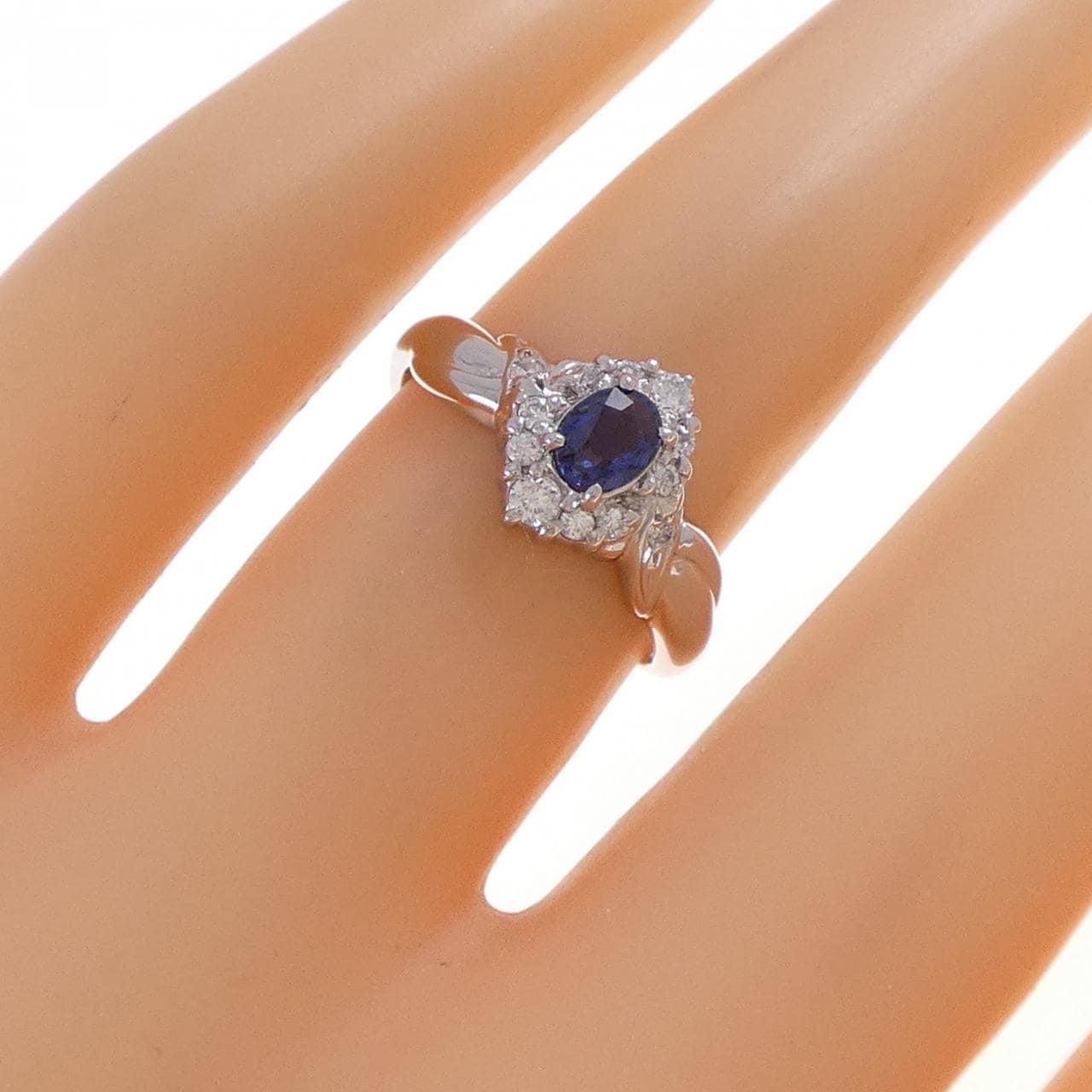 PT900 サファイヤ リング 0.36CT