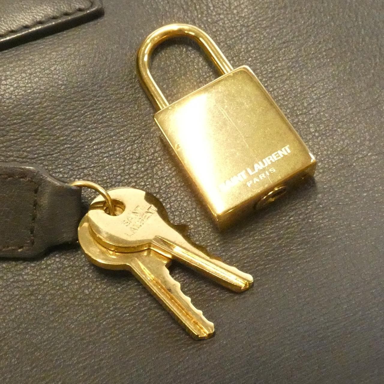 サンローラン ミニ サック ド ジュール 324823 BOO0J バッグ