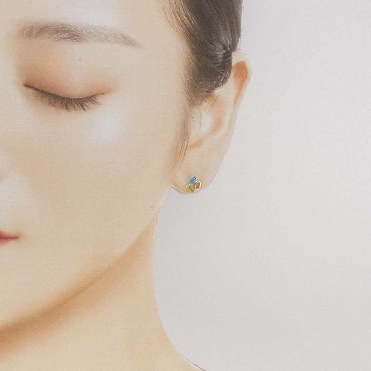 【新品】K10YG カラーストーン ピアス