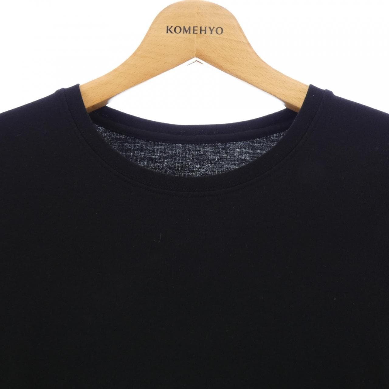 FIRO BIANCO UNO トップス