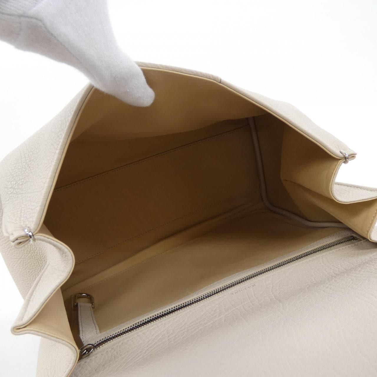 デルボー DELVAUX ブリヨン BRILLANT フライ AA0640B BAG