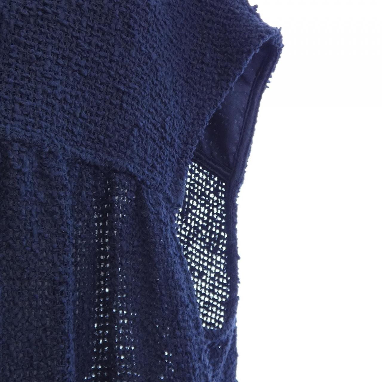 シャネル CHANEL P40472V25563 18P ベスト