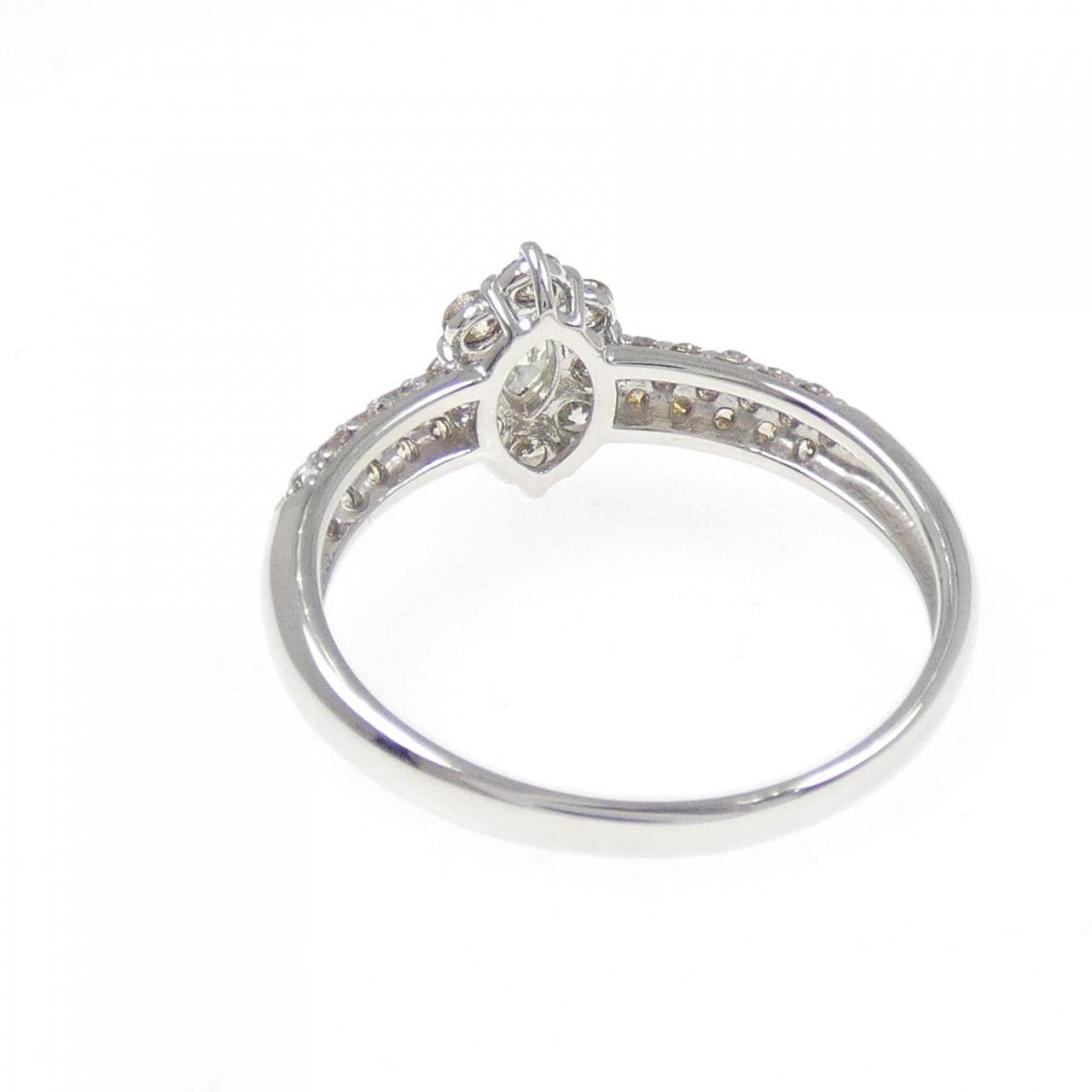PT900 ダイヤモンド リング 0.70CT