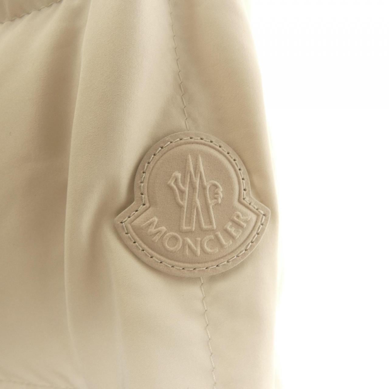 モンクレール MONCLER COCHEVINNE ダウンジャケット