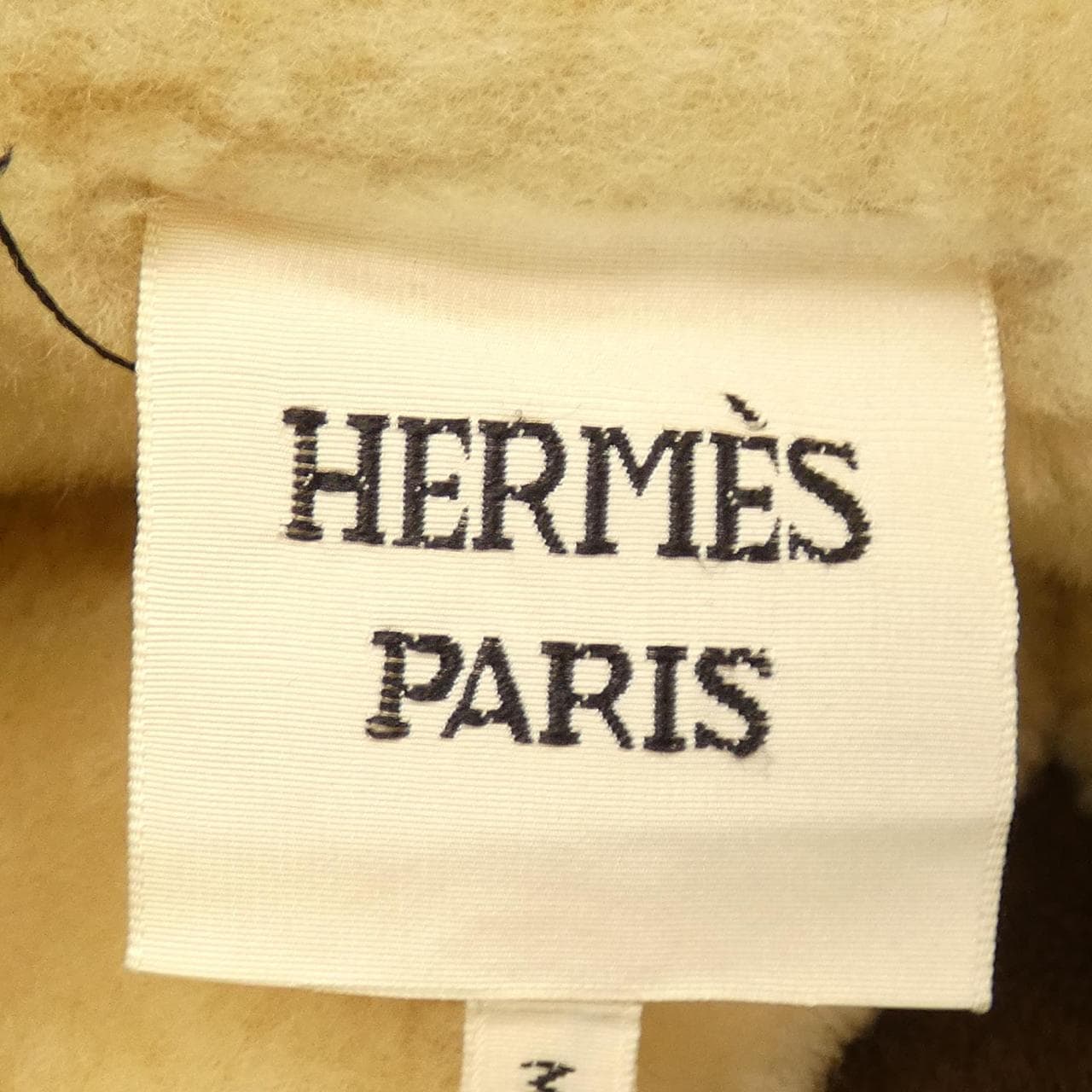 エルメス HERMES ムートンコート