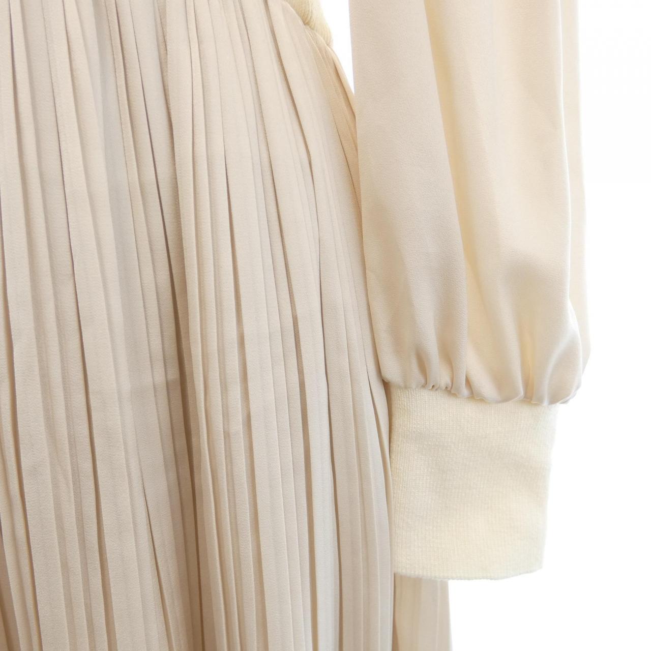 バーニーズニューヨーク BARNEYS NEW YORK ワンピース