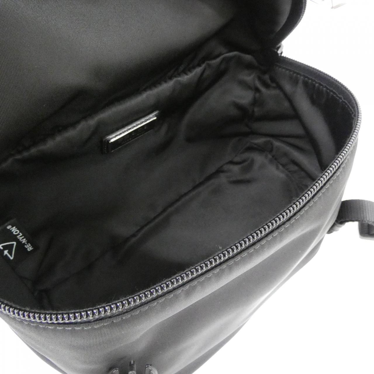 【新品】プラダ 2VH171 ショルダーバッグ
