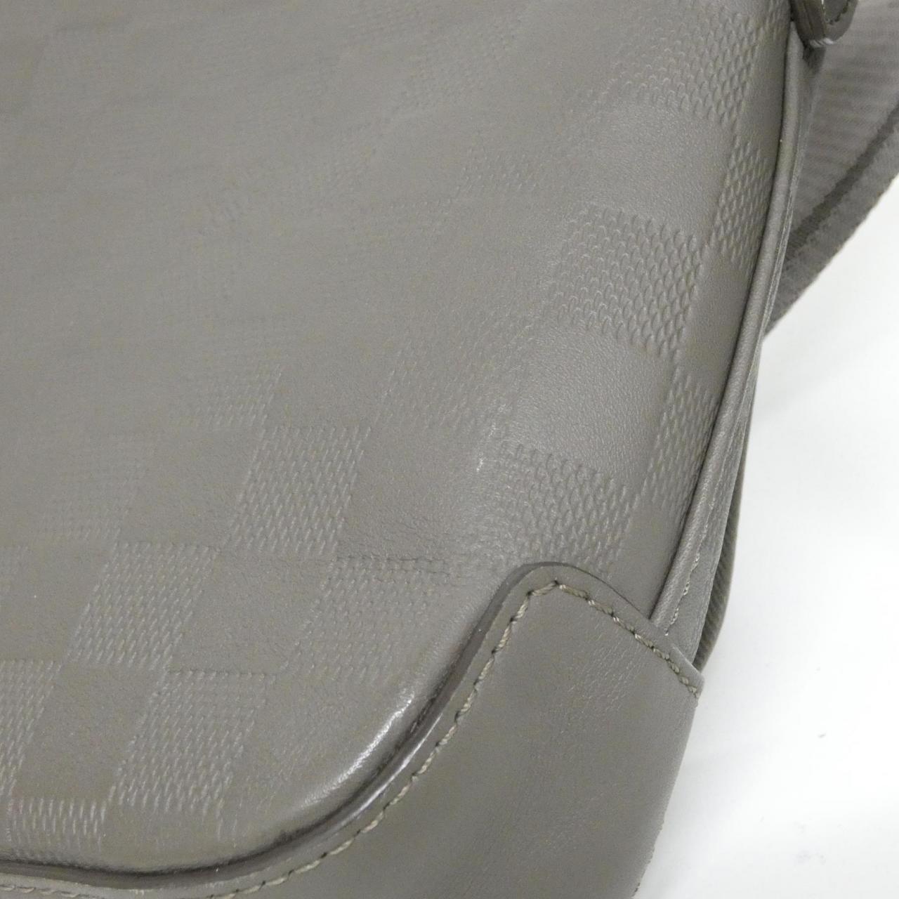 ルイヴィトン ダミエ アンフィニ ディストリクト PM N41485 ショルダーバッグ