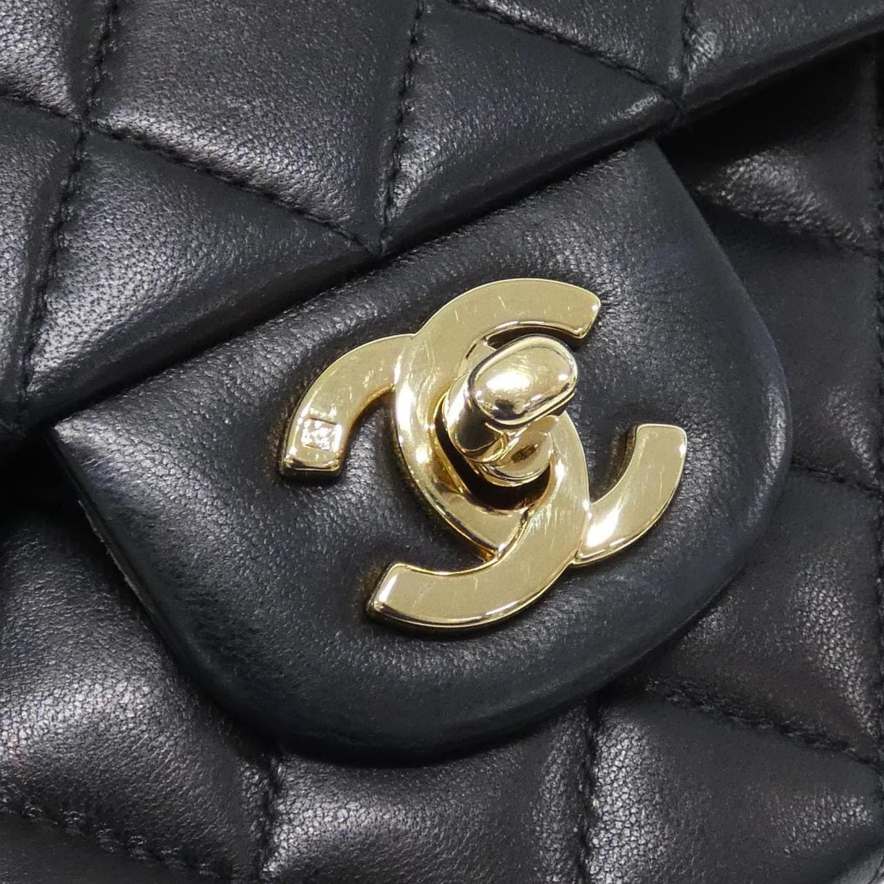 【ヴィンテージ】シャネル 1112 ショルダーバッグ