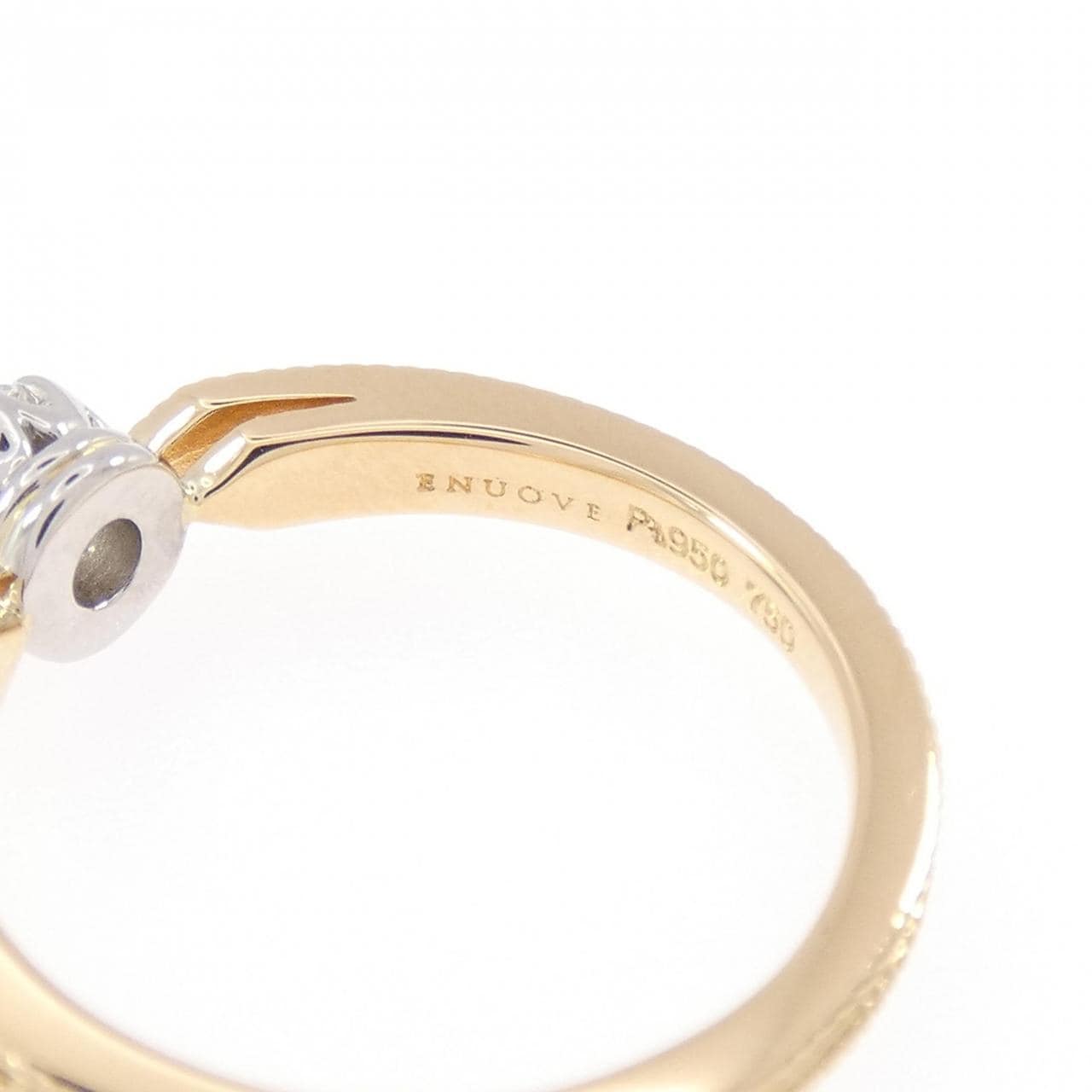 イノーヴェ ダイヤモンド リング 0.323CT