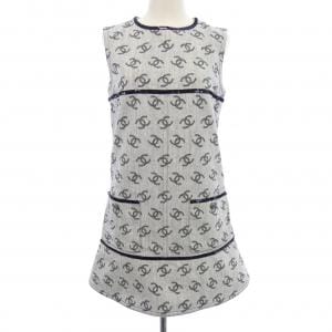 CHANEL香奈儿 P72592V64160 22S 连衣裙