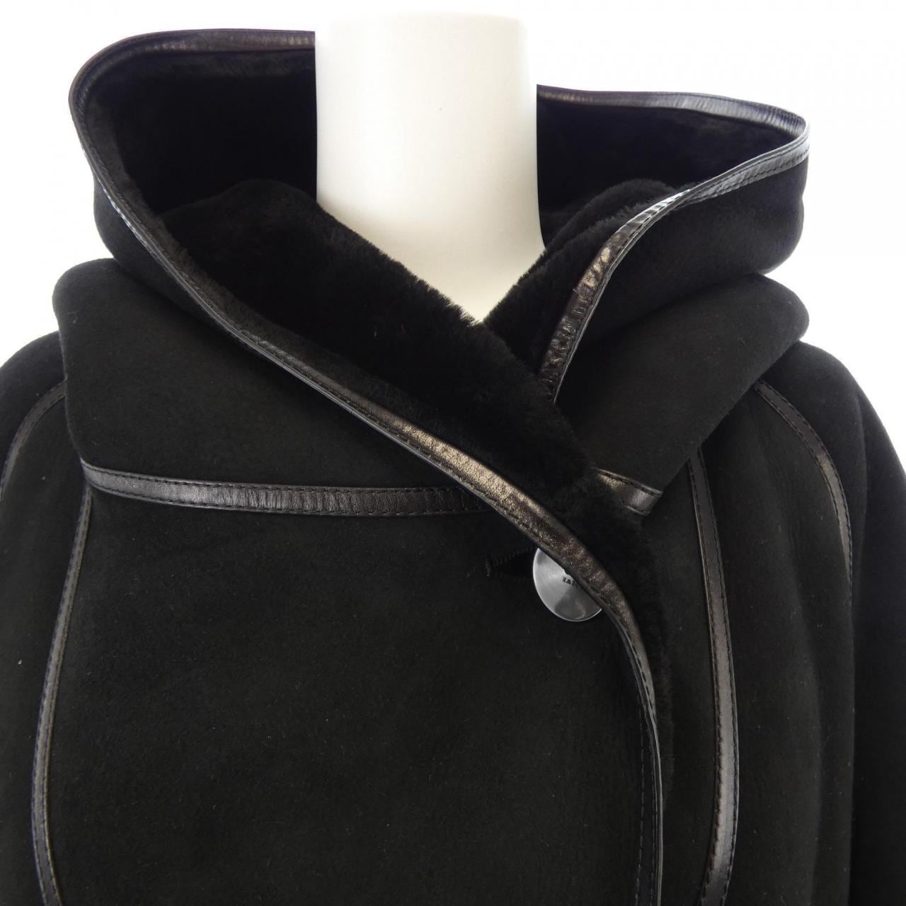 ロエベ LOEWE ムートンコート