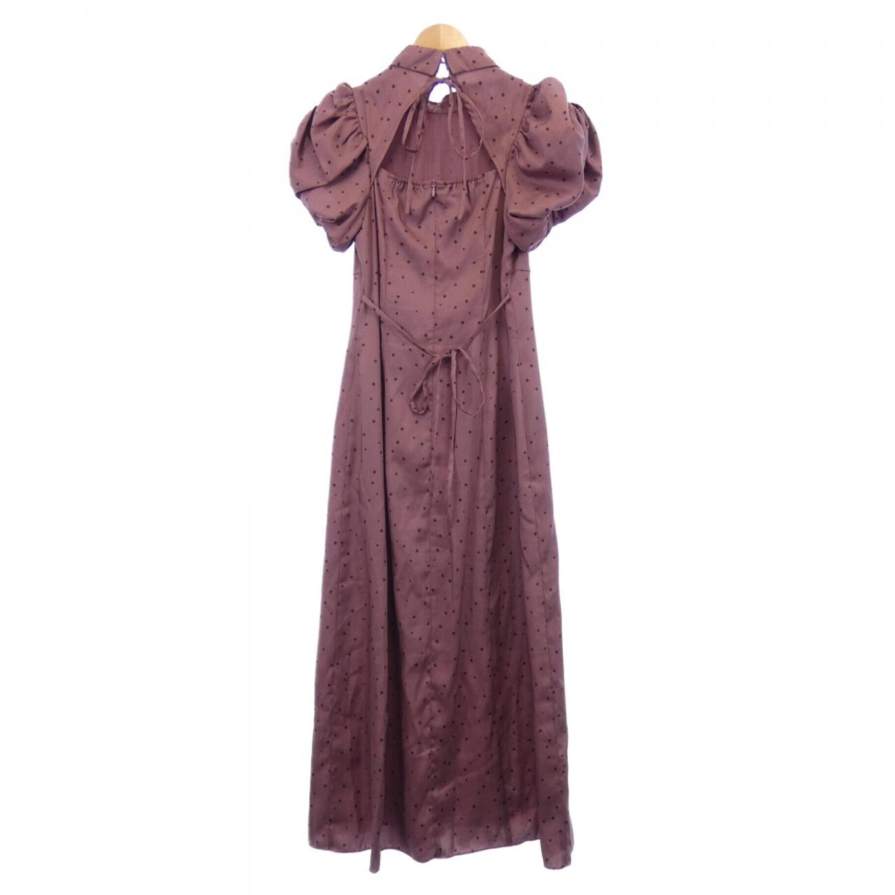 鏤空Snidel連衣裙