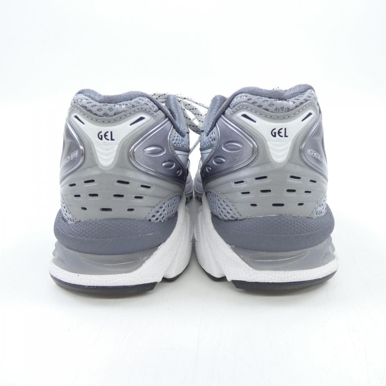 アシックス ASICS 1203A704 スニーカー