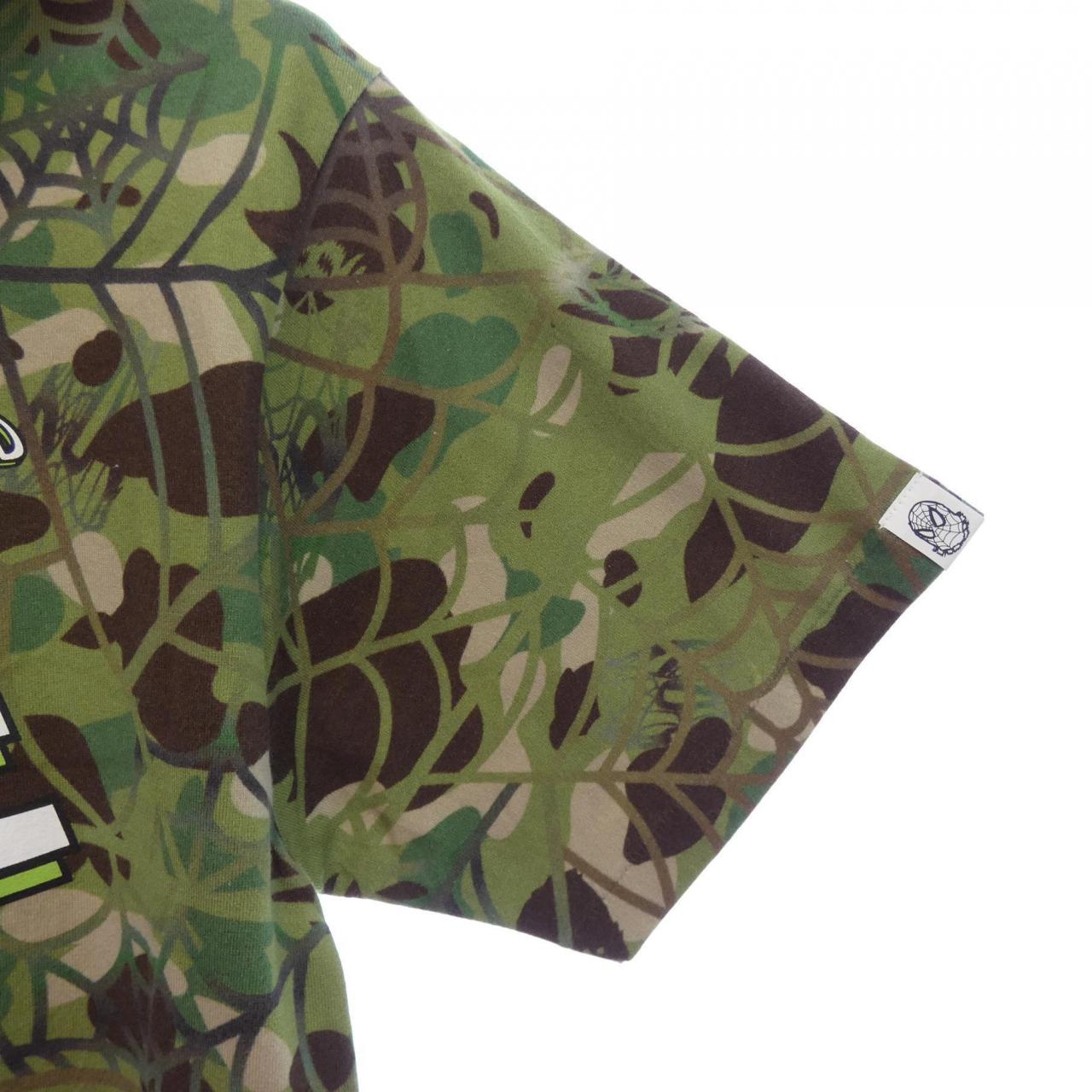 愛貝芙A BATHING APE T恤
