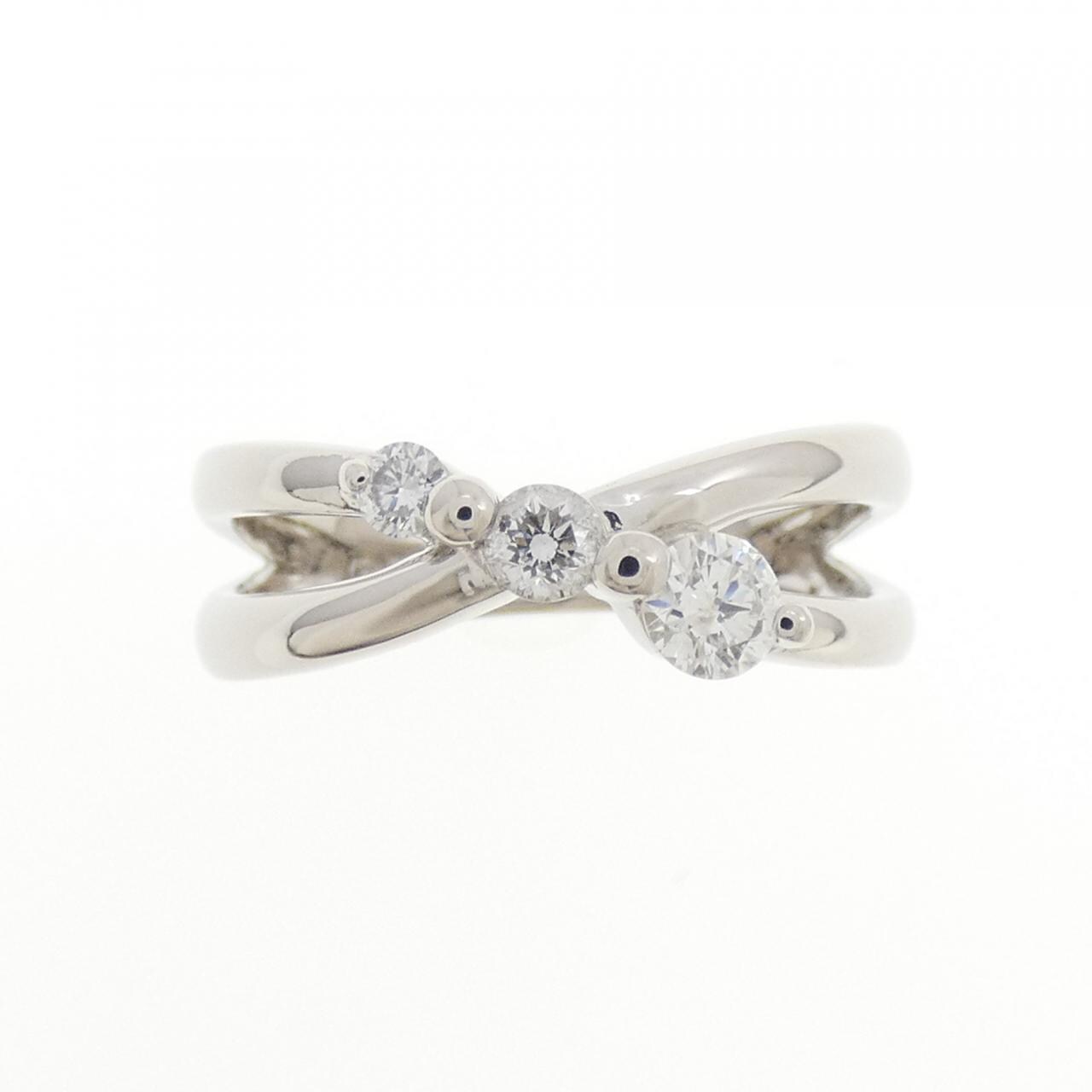 PT900 スリーストーン ダイヤモンド リング 0.50CT