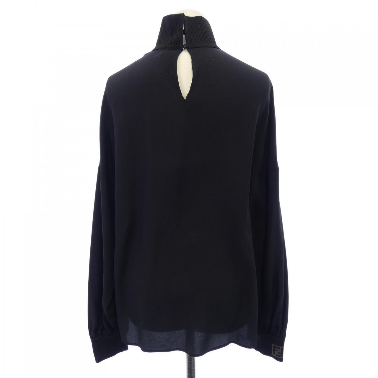 フェンディ FENDI FS7099 O2R トップス