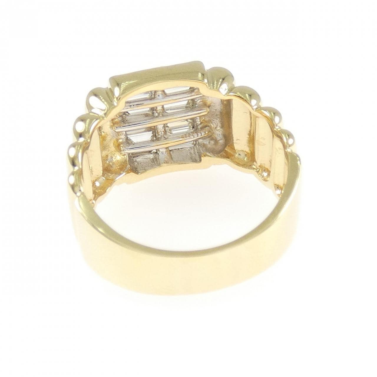 750YG ダイヤモンド リング 0.95CT