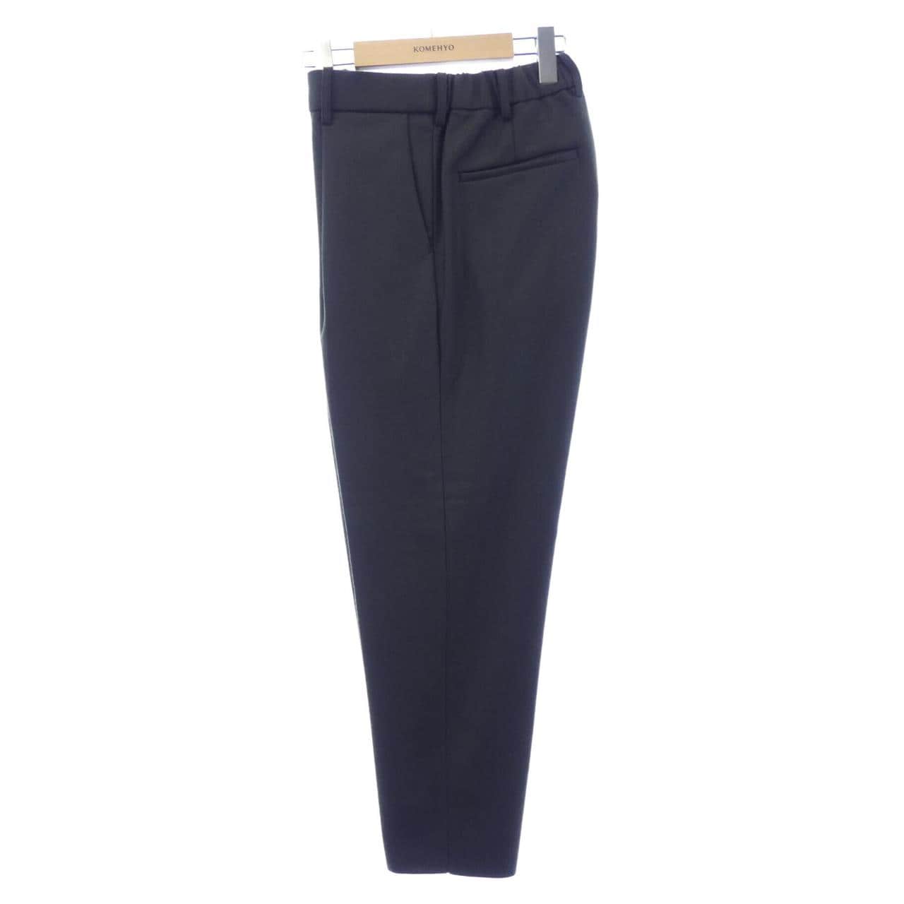 マーカウェア MARKAWARE スーツ