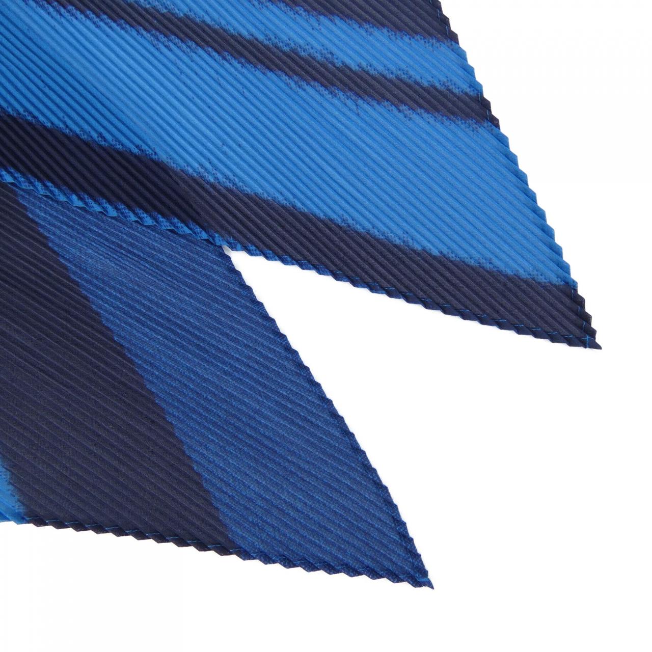ミーイッセイミヤケ me ISSEY MIYAKE MI93AD321 STOLE