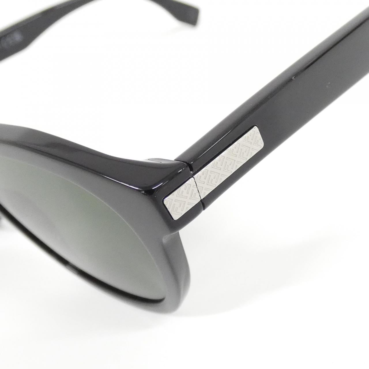 [新品] FENDI 40092I 太陽眼鏡