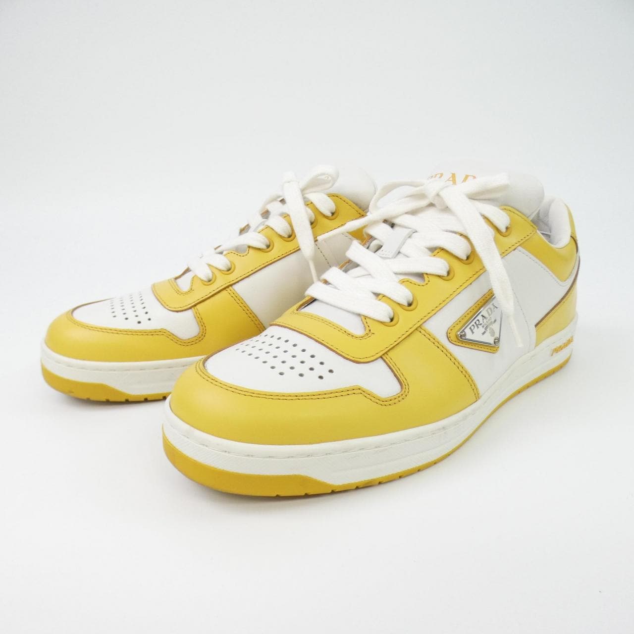 プラダ PRADA スニーカー