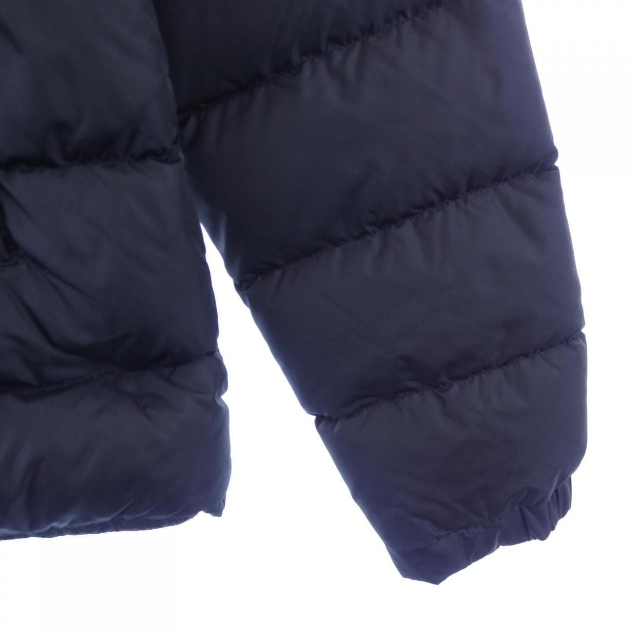 モンクレール MONCLER ダウンジャケット