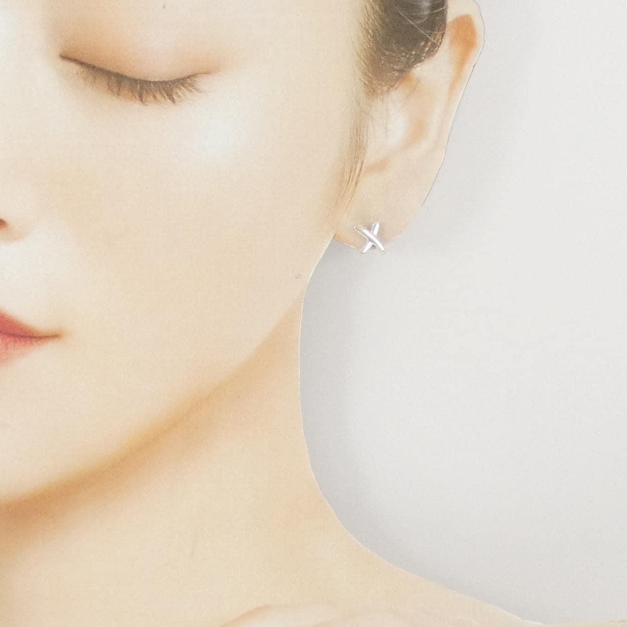 ティファニー グラフィティX ピアス