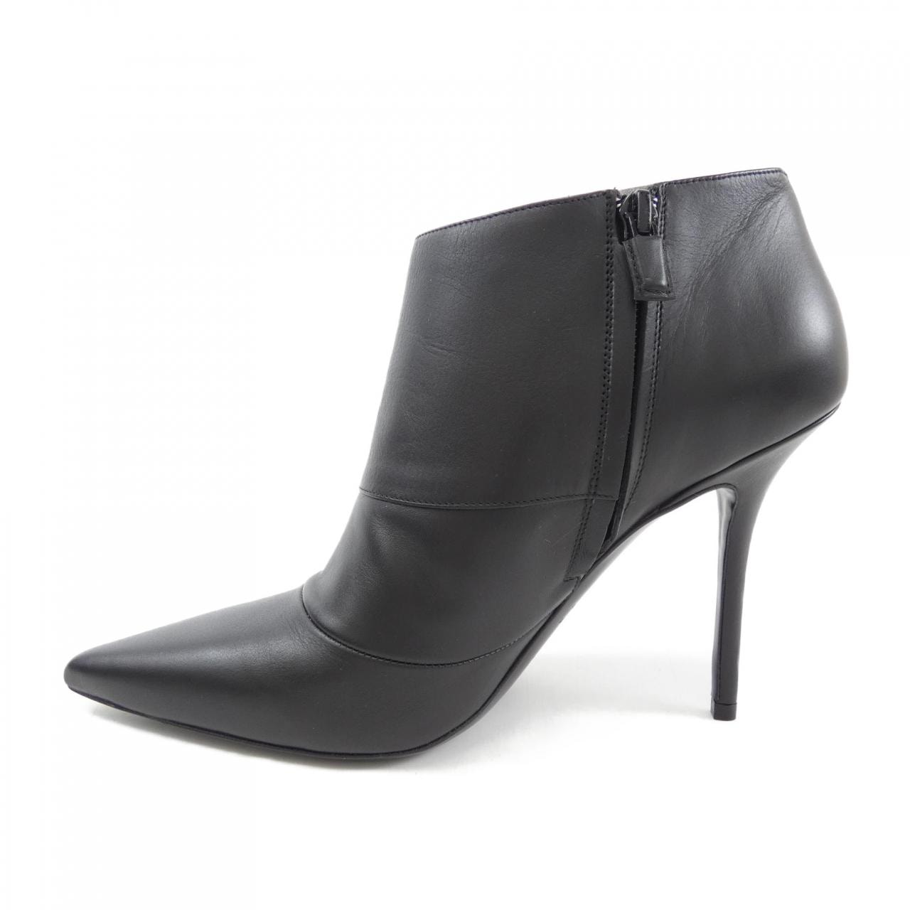 ROGER VIVIER Vivier Boots