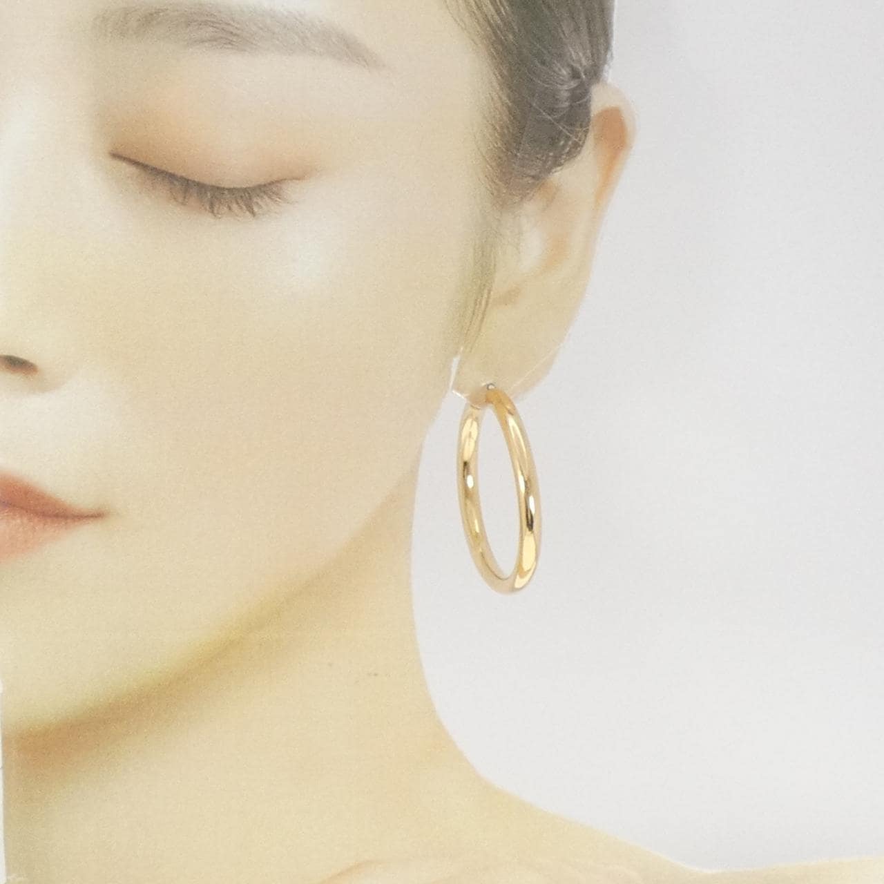 [BRAND NEW] K18YG hoop earrings