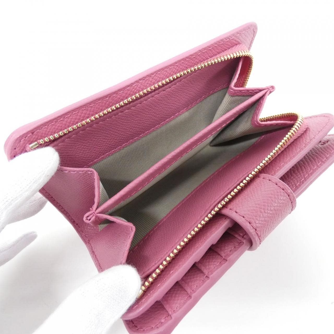 【新品】フルラ CLASSIC WP00444 財布