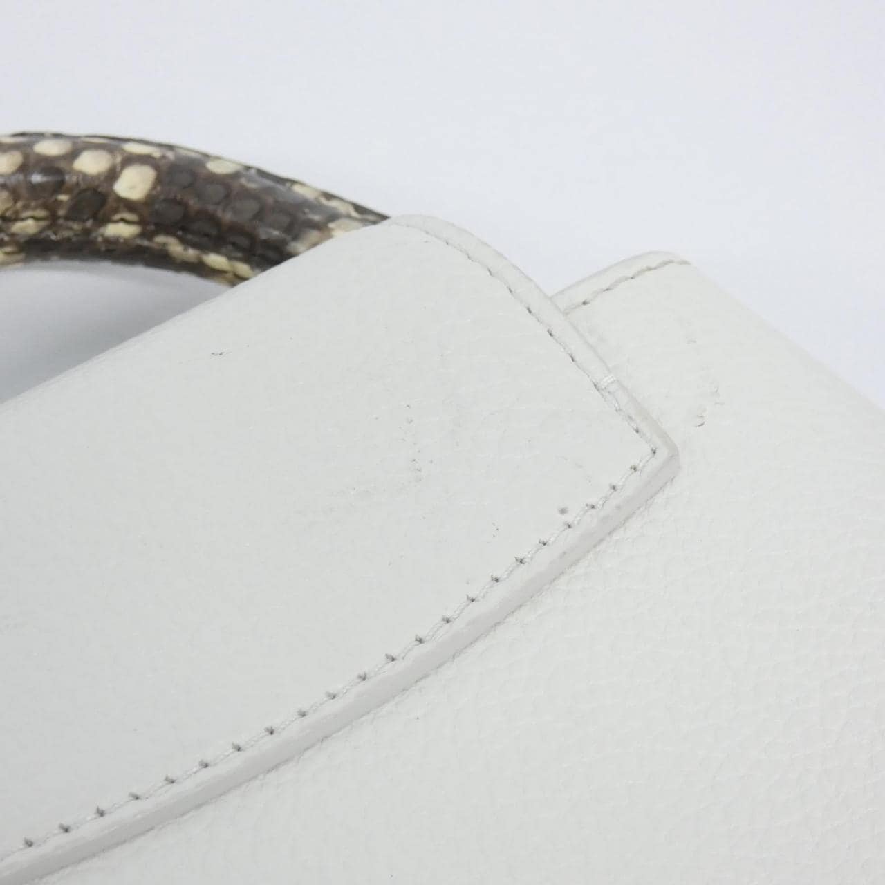 ルイヴィトン エキゾチック レザー カプシーヌ MINI N98477 バッグ