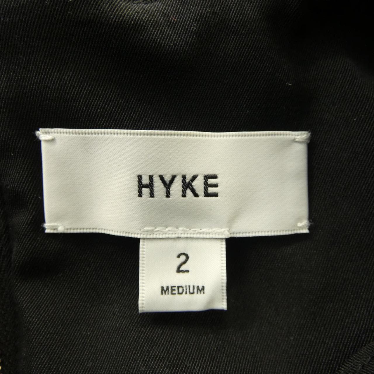 ハイク HYKE トップス