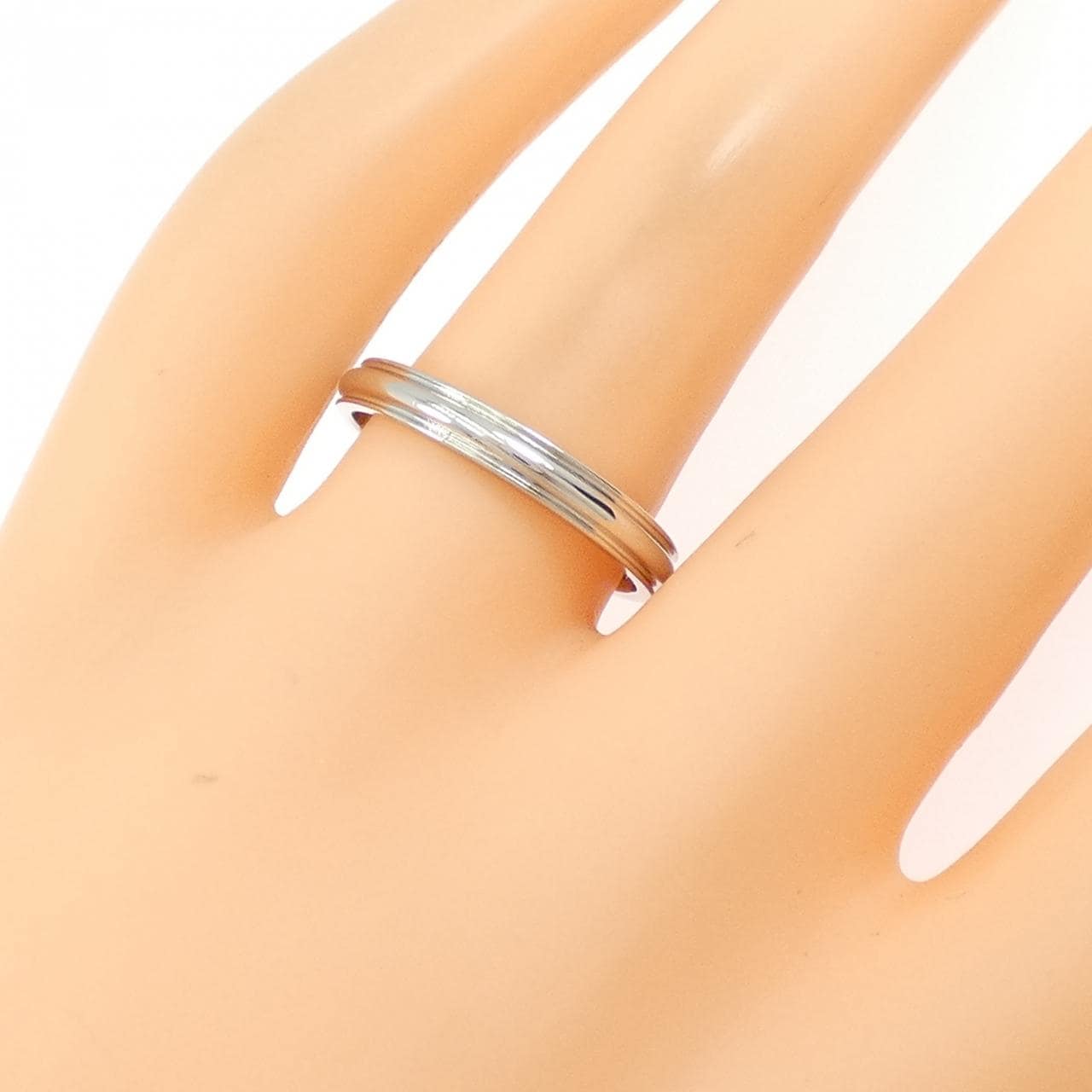ブシュロン PT950 リング