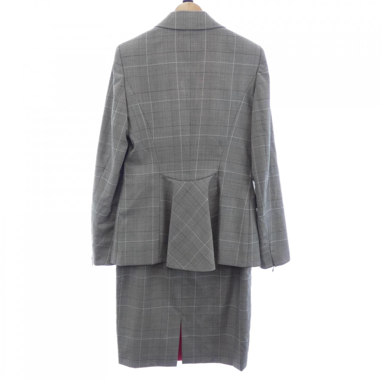 エスカーダ ESCADA 5016884 スーツ