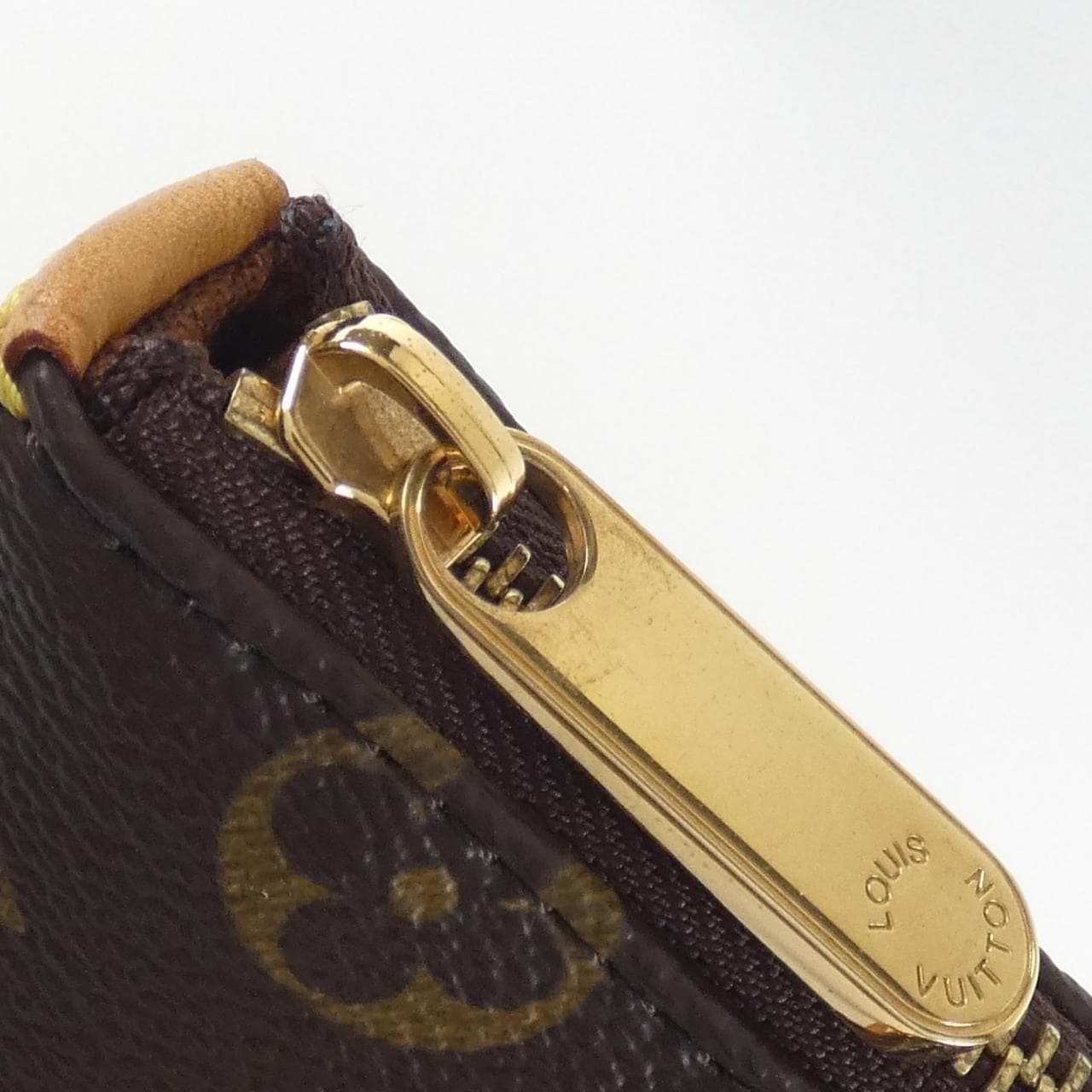 ルイヴィトン モノグラム トータリー MM M56689 バッグ