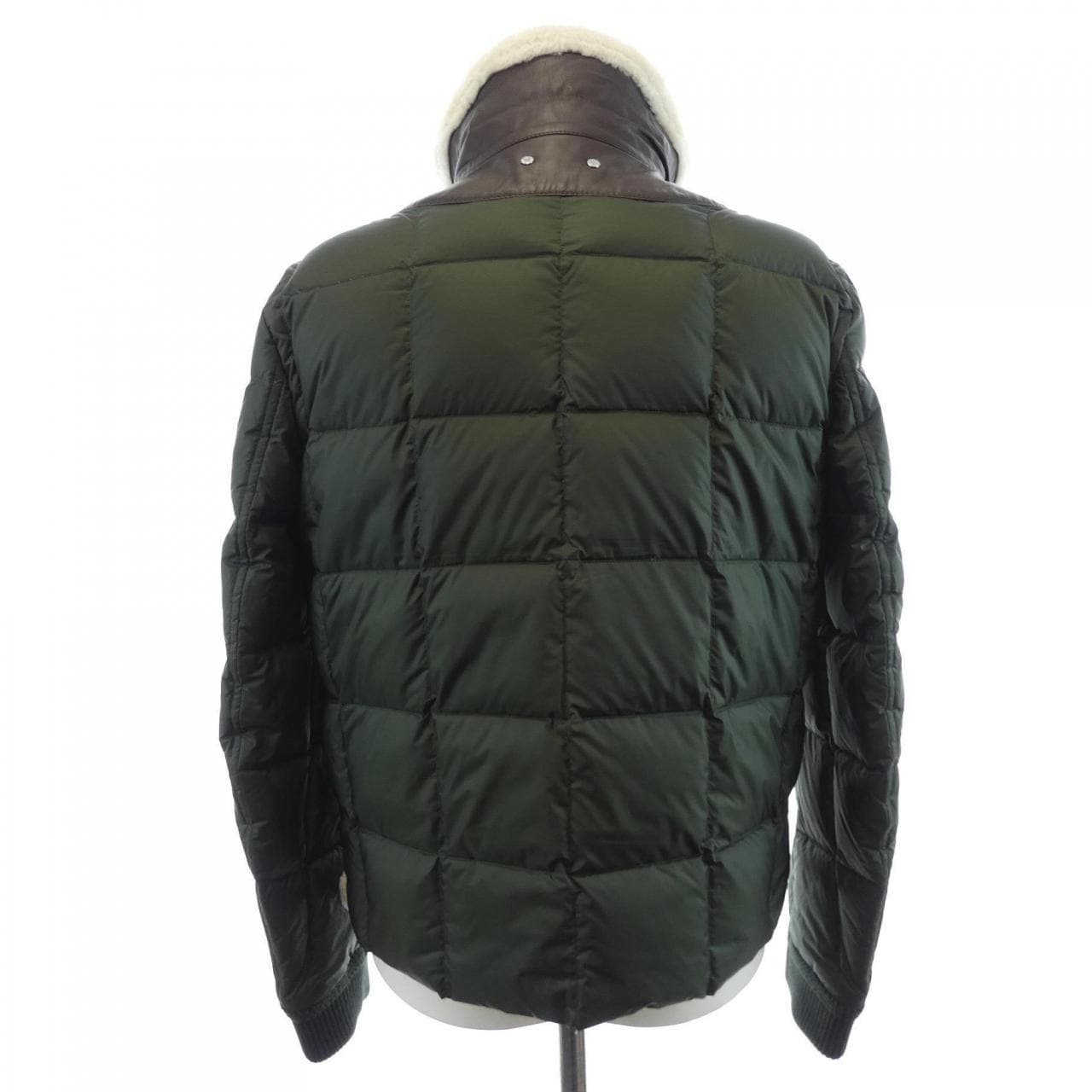 ルイヴィトン LOUIS VUITTON H6B02EPQI ダウンジャケット