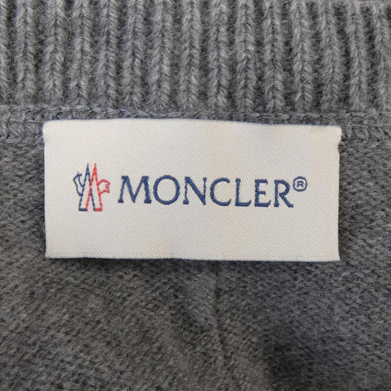 モンクレール MONCLER 10939D00001 ニット