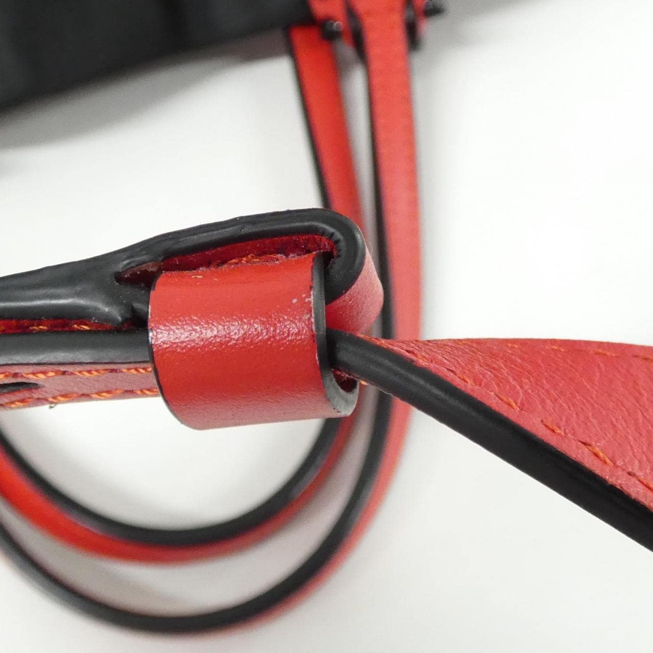 クリスチャンルブタン マニラカバ 3185153 バッグ