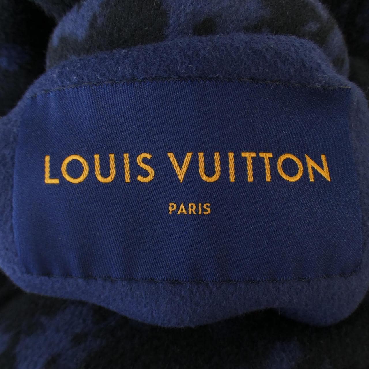 LOUIS VUITTON LOUIS VUITTON COURT
