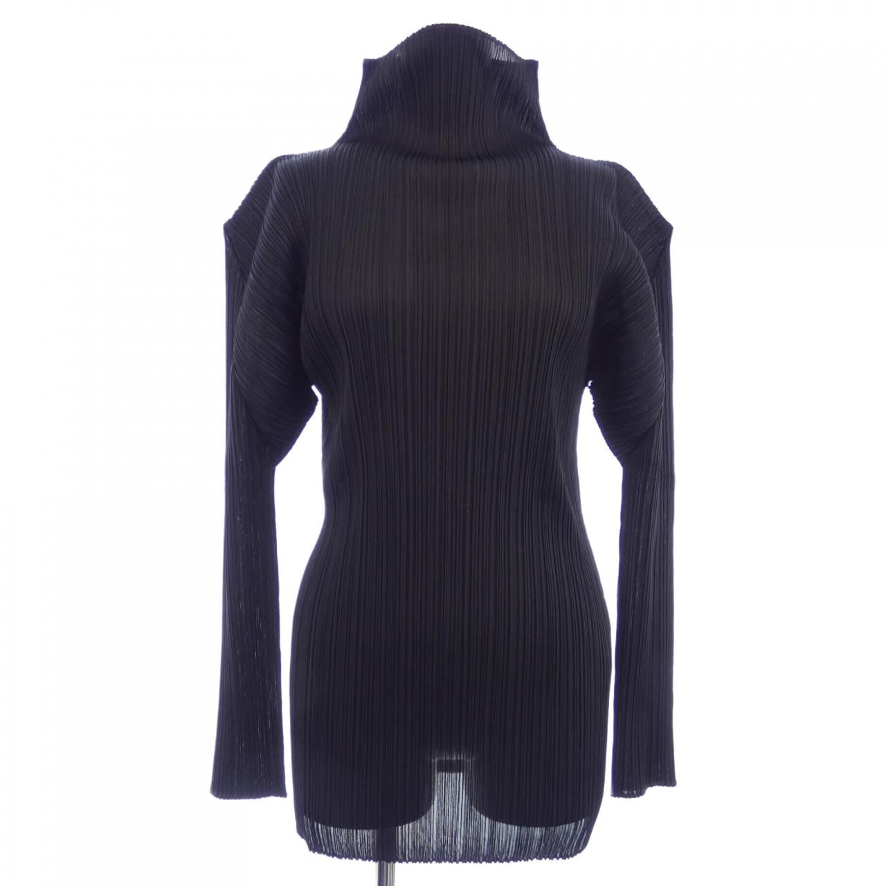 イッセイミヤケ ISSEY MIYAKE トップス