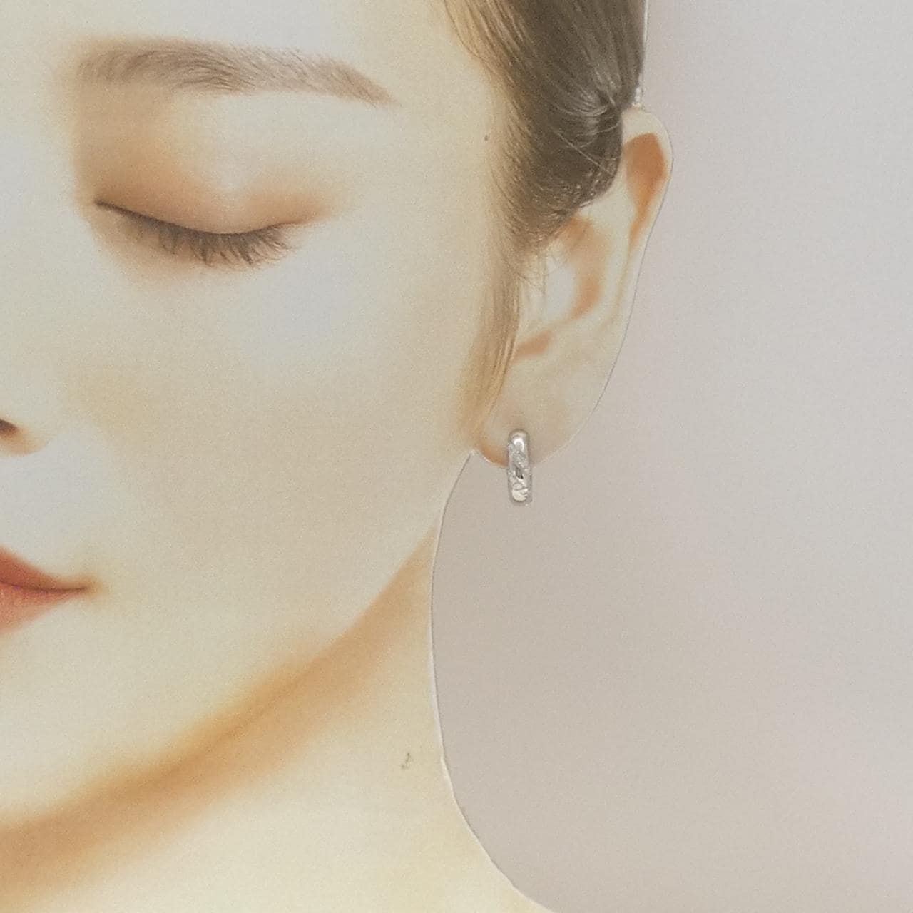 PT900 ダイヤモンド ピアス 0.15CT 片耳