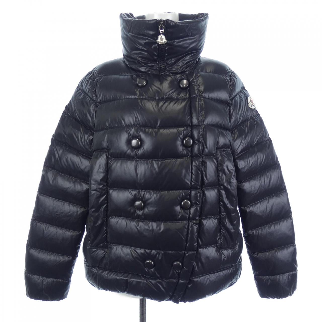 モンクレール MONCLER ダウンジャケット