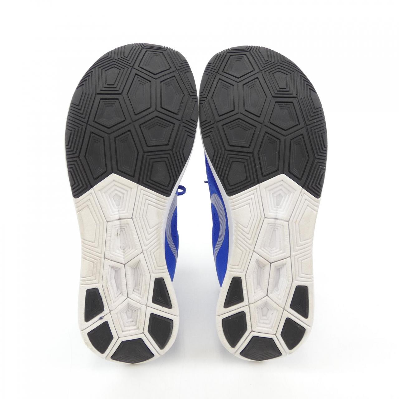 ナイキ NIKE スニーカー