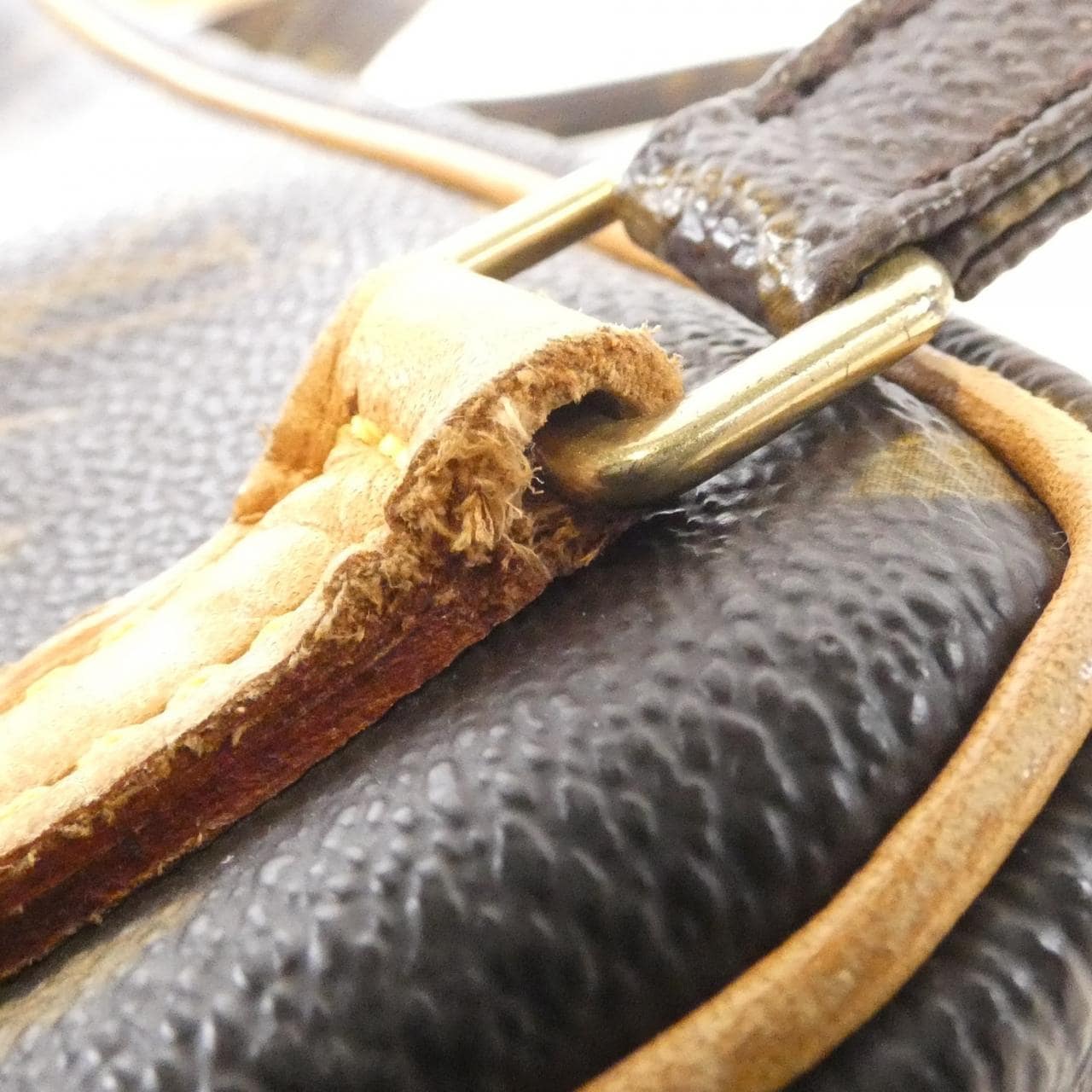 ルイヴィトン モノグラム マルリー バンドリエール M51828 ショルダーバッグ