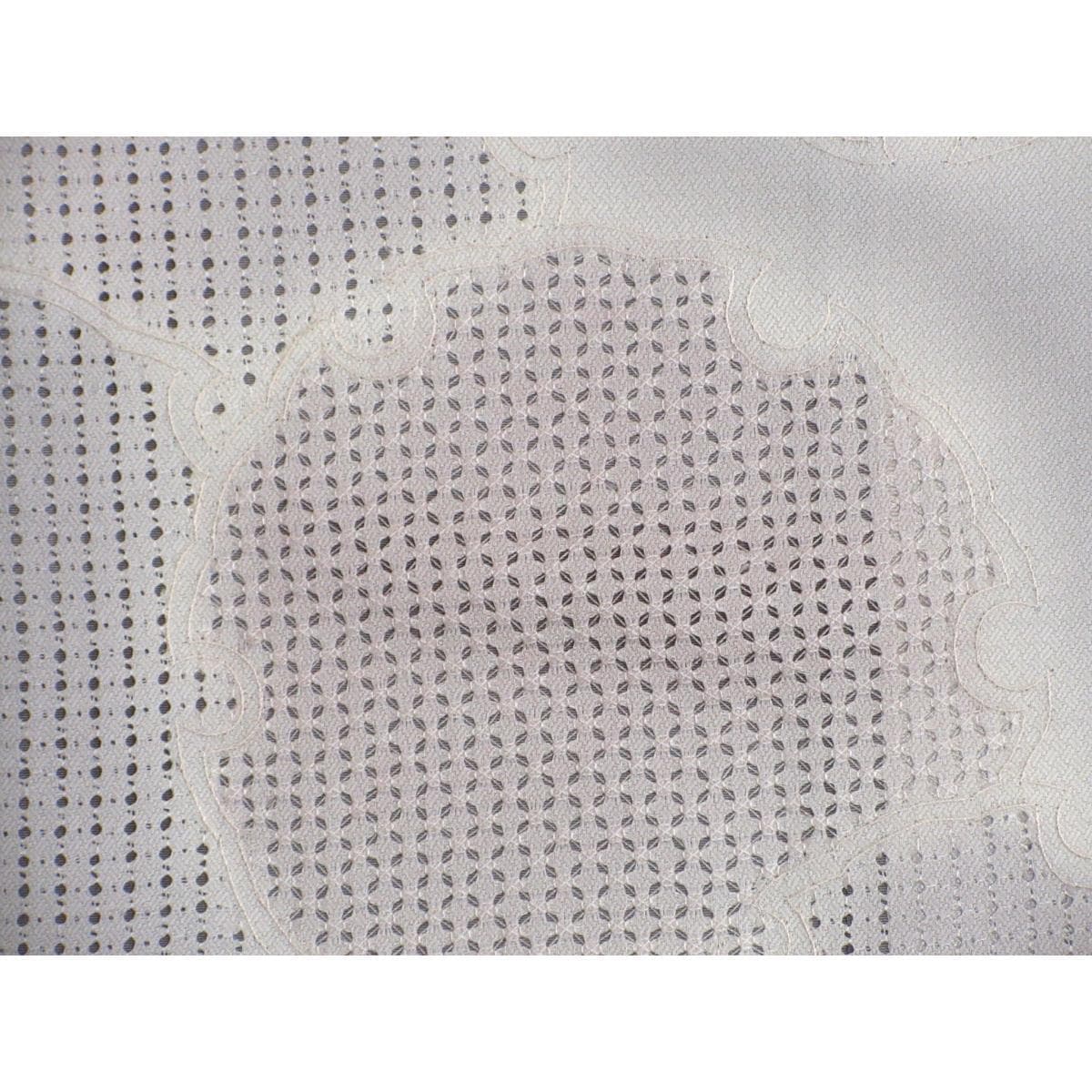 Visiting kimono, Shantou embroidery, gradation dyeing