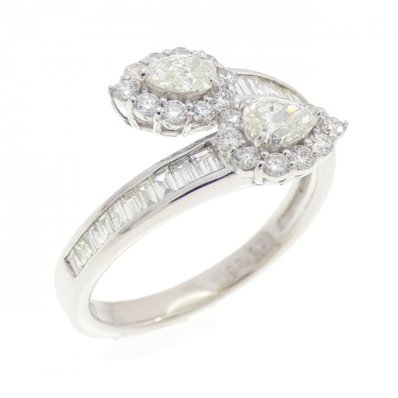 【新品】PT900 ダイヤモンド リング 0.80CT