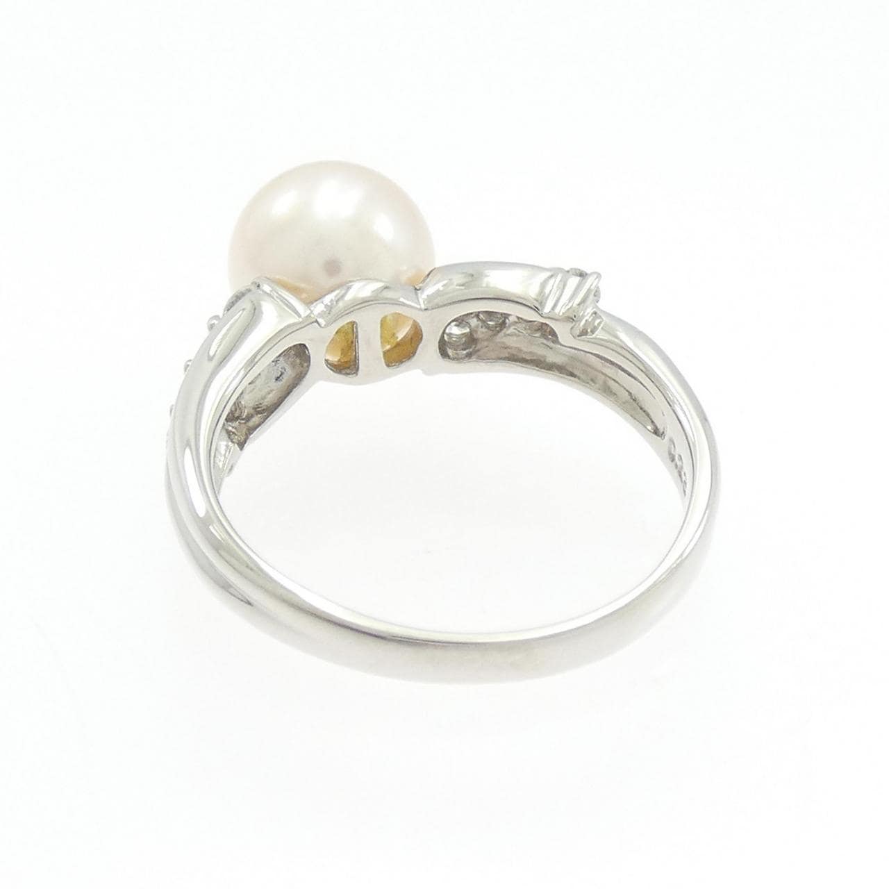 PT900 Akoya珍珠戒指 8.5 毫米